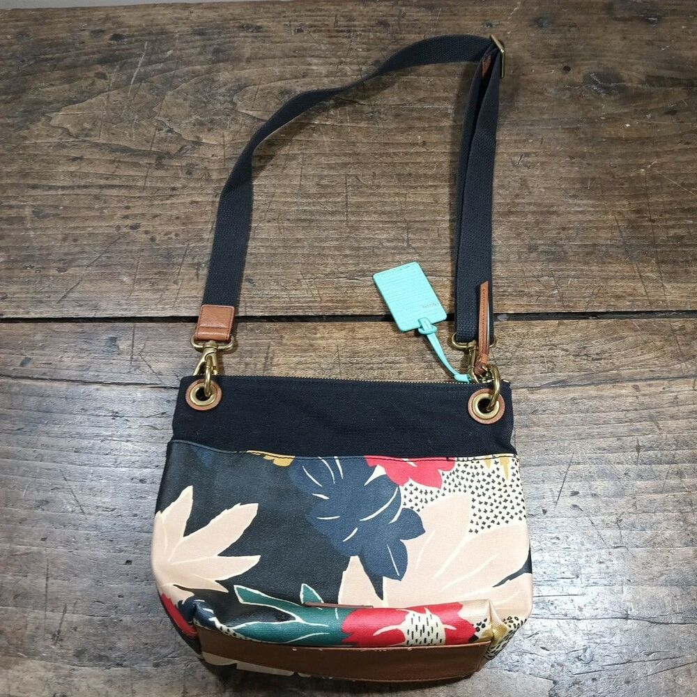 Fossil Bucket Crossbody Purse Bag Pockets Floral Adjustable Strap
